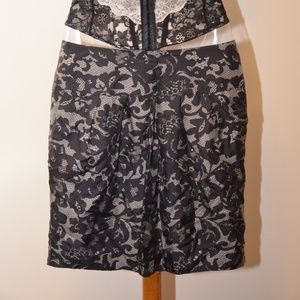 Banana 100% Silk Shell Lace Print Skirt 8